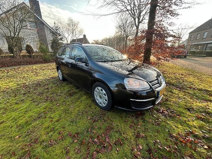 Occasion 2009 VW Golf VI Comfortline Hatchback | € 2.250 (Goede deal) - Afbeelding 1/4