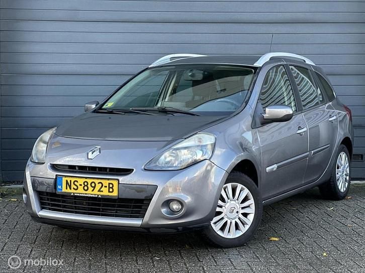 Gebruikt 2011 Renault Clio II Collection Stationwagen | € 2.250 (Goede deal) - Afbeelding 1/4