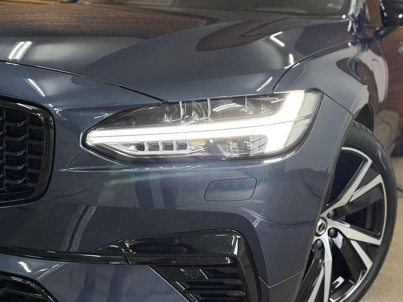 Occasion Volvo V90 Comfort 349 PK (256 kW) 2021 Blauw (metallic) Stationwagen