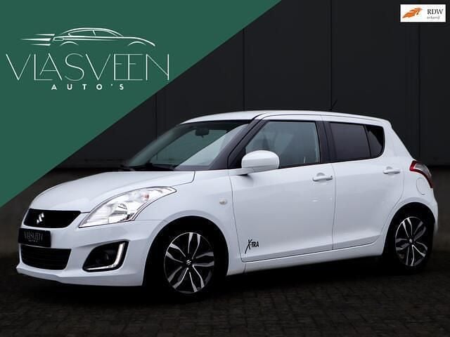 Wit Occasion 2015 Suzuki Swift X-TRA Hatchback | € 7.850 (Eerlijke prijs) - Afbeelding 1/3