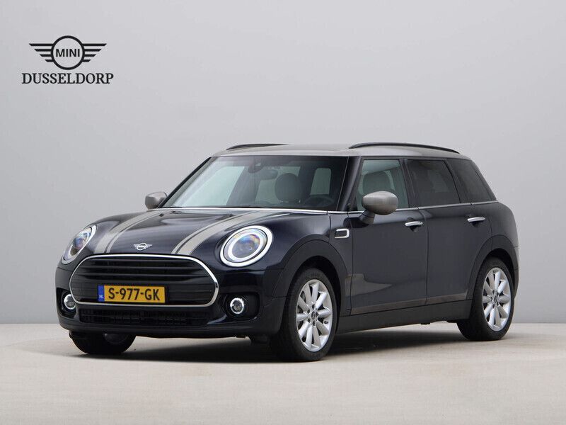 Blauw Gebruikt 2023 Mini Cooper Clubman Stationwagen | € 45.820 - Afbeelding 1/4
