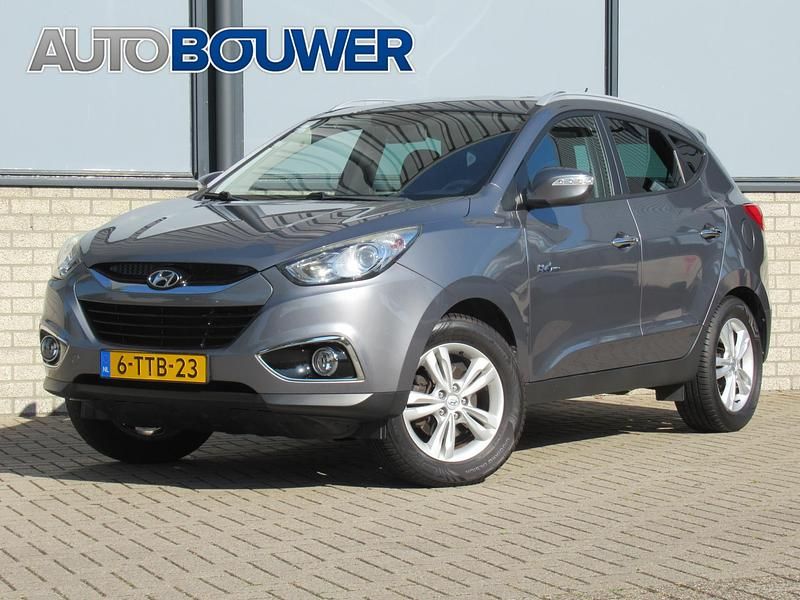 Grijs Gebruikt 2014 Hyundai ix35 Style SUV | € 11.990 (Eerlijke prijs) - Afbeelding 1/4