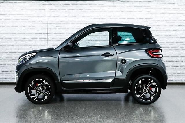 Occasion Ligier JS60 2024 Grijs Hatchback