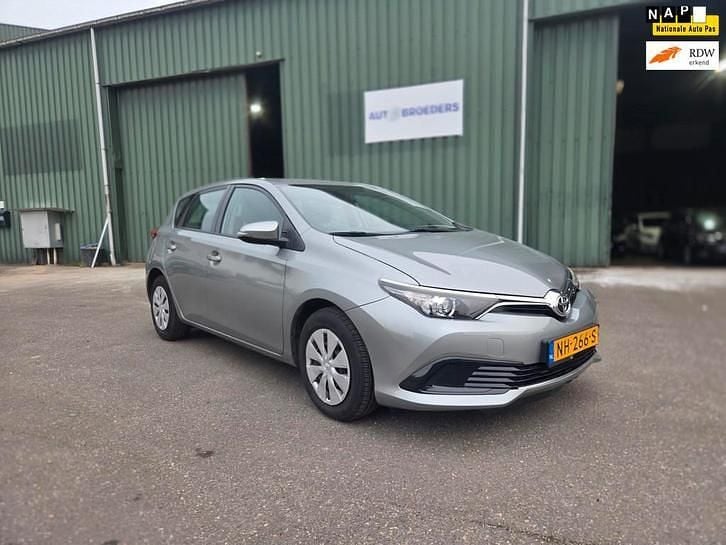 Occasion 2017 Toyota Auris | € 12.499 (Goede deal) - Afbeelding 1/4