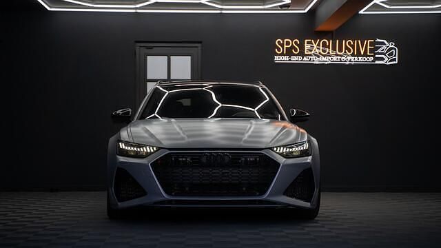 Grijs Gebruikt 2022 Audi RS6 Exclusive Stationwagen | € 155.900 (Duur) - Afbeelding 1/4