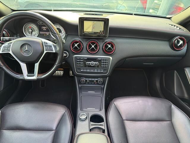 Occasion Mercedes A250 Prestige 211 PK (155 kW) 2015 Wit (metallic) Hatchback