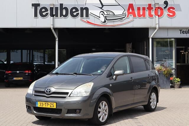 Grijs Gebruikt 2007 Toyota Verso MPV | € 3.985 (Eerlijke prijs) - Afbeelding 1/4