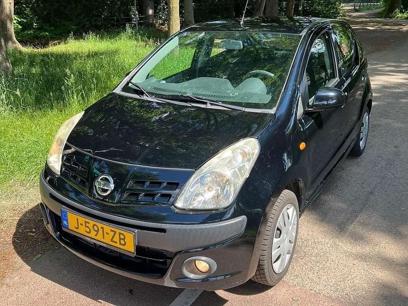 Zwart Gebruikt 2009 Nissan Pixo Visia Hatchback | € 1.400 (Super prijs) - Afbeelding 1/4