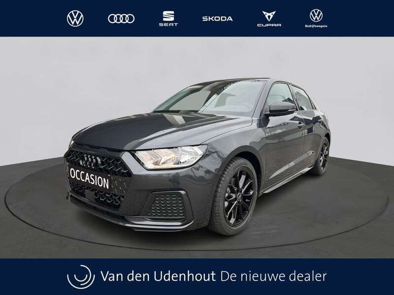 Grijs Gebruikt 2024 Audi A1 Sportback Advanced Hatchback | € 32.990 - Afbeelding 1/3