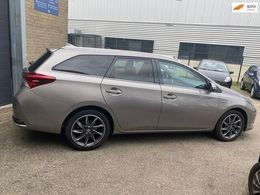 Toyota Auris Touring Sports