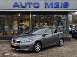 Lexus CT200h