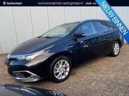 Toyota Auris Touring Sports