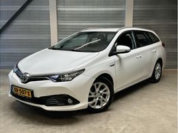 Toyota Auris Touring Sports