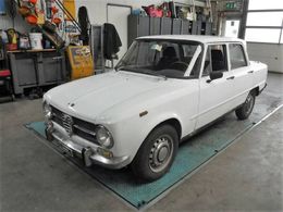 Alfa Romeo Giulia 1300