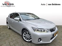 Lexus CT200h