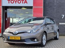 Toyota Auris Hybrid