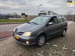 Nissan Almera Tino