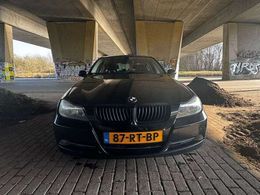 BMW 325