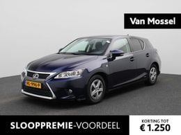 Lexus CT200h