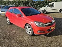 Opel Astra GTC