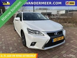 Lexus CT200h