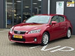 Lexus CT200h