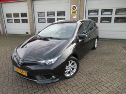 Toyota Auris Touring Sports