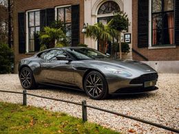 Aston Martin DB11