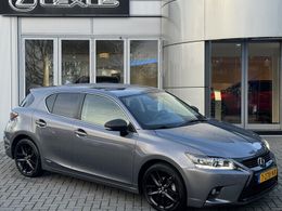 Lexus CT200h