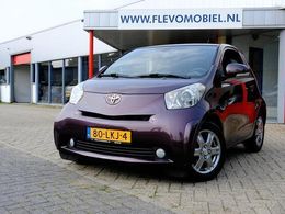 Toyota iQ