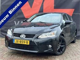 Lexus CT200h