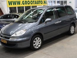 Peugeot 807