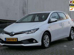 Toyota Auris Hybrid