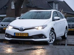 Toyota Auris Hybrid