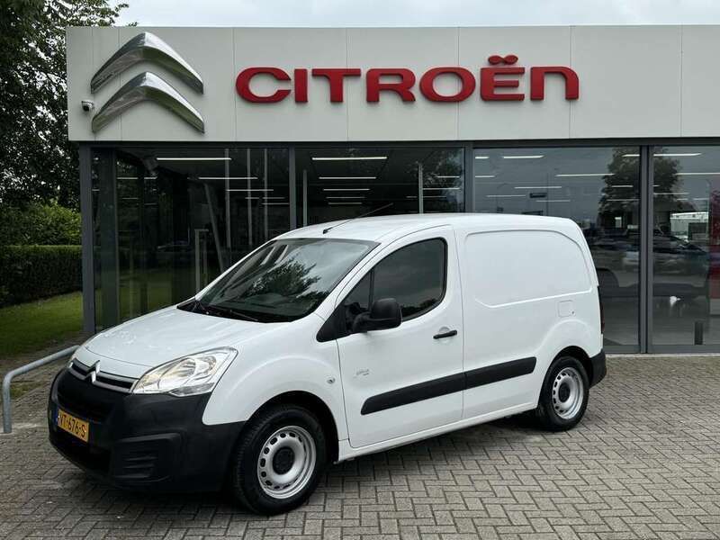 Zwart Gebruikt 2016 Citroën Berlingo MPV | € 7.745 (Duur) - Afbeelding 1/4
