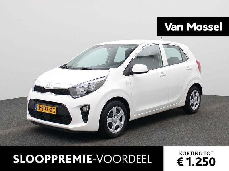 Wit Occasion 2022 Kia Picanto Comfort Hatchback | € 10.900 (Goede deal) - Afbeelding 1/4