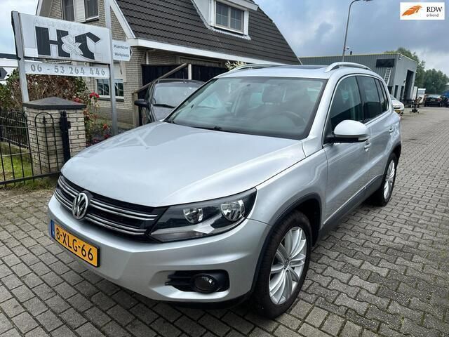 Grijs Gebruikt 2012 VW Tiguan Sport SUV | € 8.750 - Afbeelding 1/4