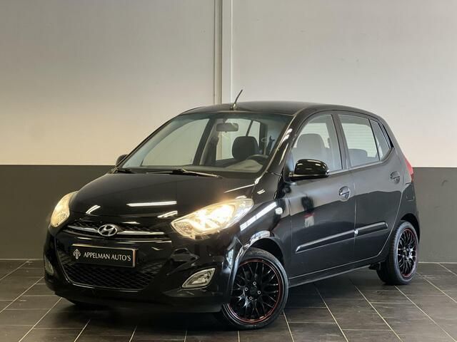 Zwart Gebruikt 2012 Hyundai i10 Hatchback | € 3.995 (Eerlijke prijs) - Afbeelding 1/4