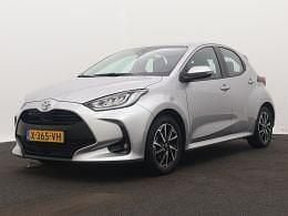 Occasion Toyota Yaris 125 PK (91 kW) 2024 Grijs metallic Hatchback