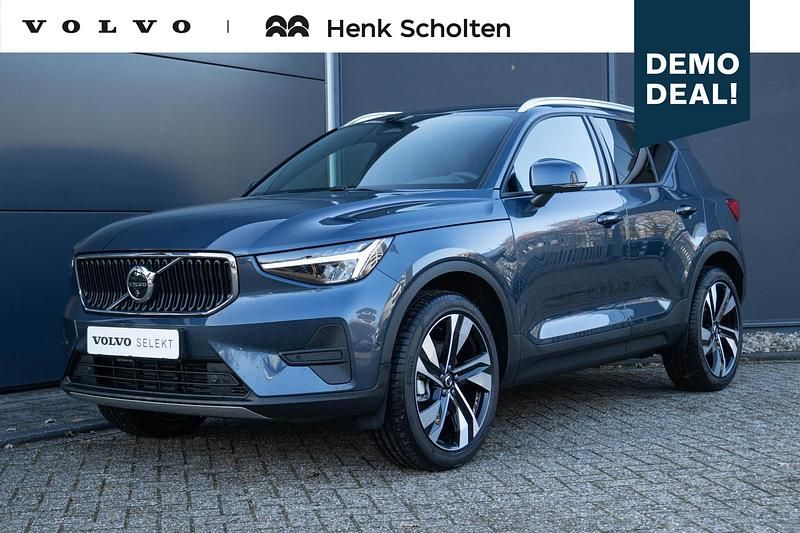 Blauw Occasion 2025 Volvo XC40 Business Edition SUV | € 47.950 (Duur) - Afbeelding 1/3
