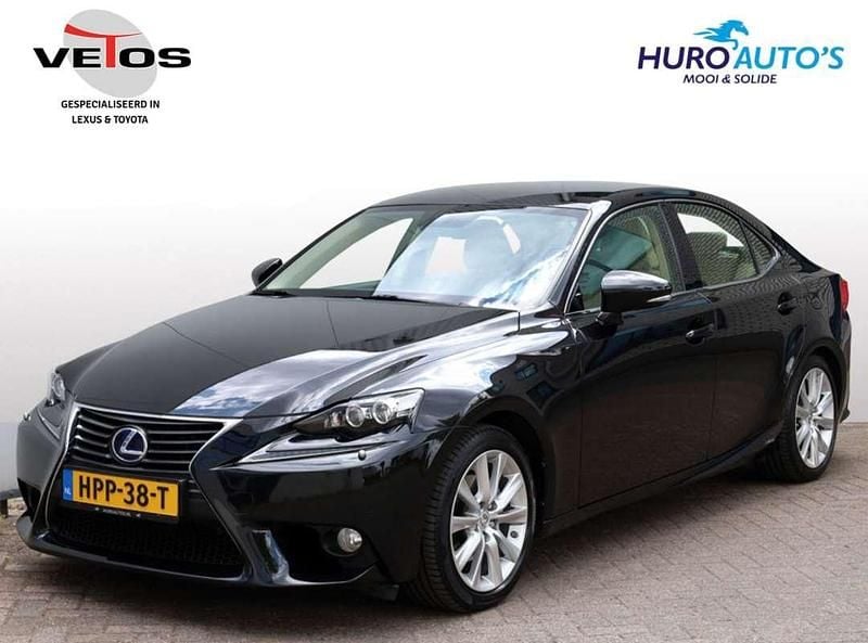 Zwart Gebruikt 2014 Lexus IS300h Luxury Line Sedan | € 26.750 (Eerlijke prijs) - Afbeelding 1/4