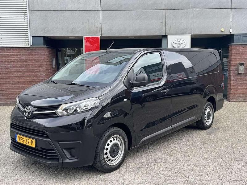 Zwart Gebruikt 2020 Toyota Proace Comfort Van | € 15.400 (Goede deal) - Afbeelding 1/4