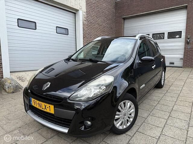 Zwart Gebruikt 2010 Renault Clio GrandTour Collection Stationwagen | € 2.495 (Eerlijke prijs) - Afbeelding 1/4
