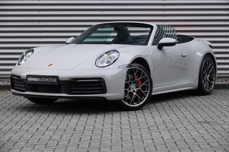 Grijs Gebruikt 2022 Porsche 911 Carrera 4S Cabriolet Sport Cabriolet | € 167.900 (Eerlijke prijs) - Afbeelding 1/4