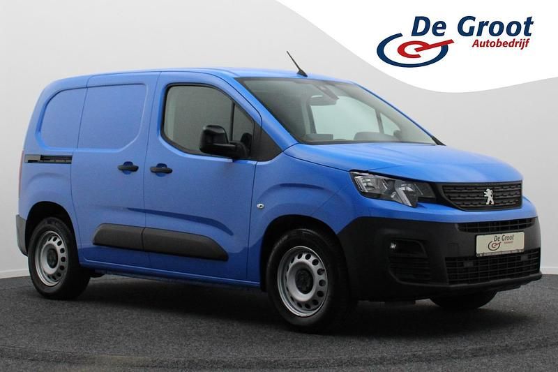 Blauw Gebruikt 2023 Peugeot E-Partner MPV | € 17.950 (Super prijs) - Afbeelding 1/4