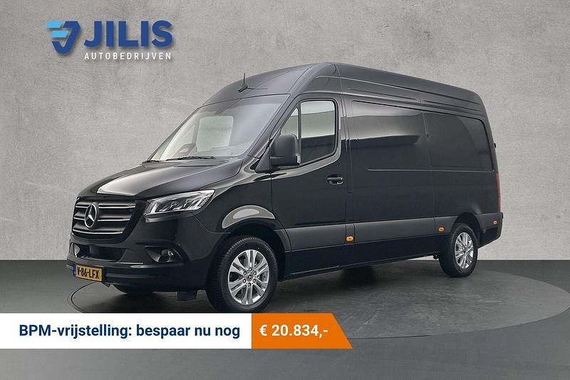 Zwart Nieuw 2024 Mercedes Sprinter AMG Van | € 57.850 (Goede deal) - Afbeelding 1/3