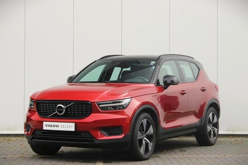 Oranje Gebruikt 2021 Volvo XC40 R-Design SUV | € 33.500 (Duur) - Afbeelding 1/4