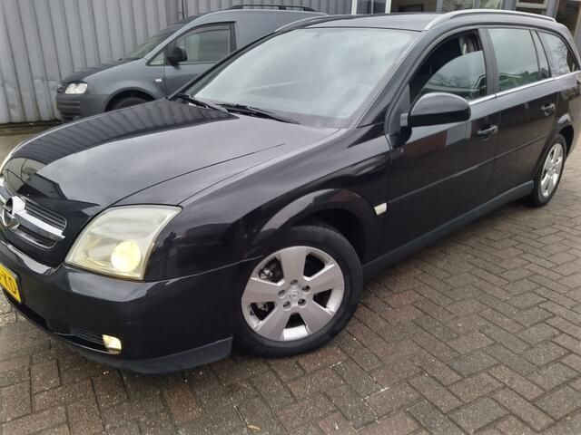 Zwart Gebruikt 2004 Opel Vectra Elegance Stationwagen | € 1.350 (Iets duurder) - Afbeelding 1/1