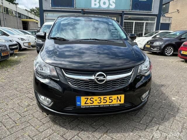 Zwart Gebruikt 2019 Opel Karl Innovation Hatchback | € 9.490 (Eerlijke prijs) - Afbeelding 1/4