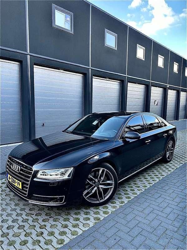 Zwart Gebruikt 2014 Audi A8 Proline Sedan | € 20.000 - Afbeelding 1/4